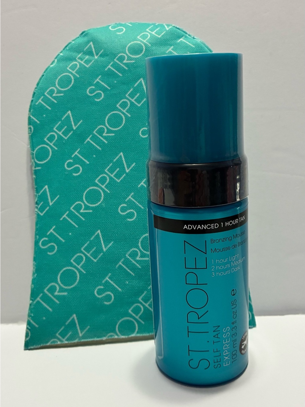 St. Tropez Self Tan Express Advanced Bronzing Mousse 3.3oz NEW SEALED + Mitt
